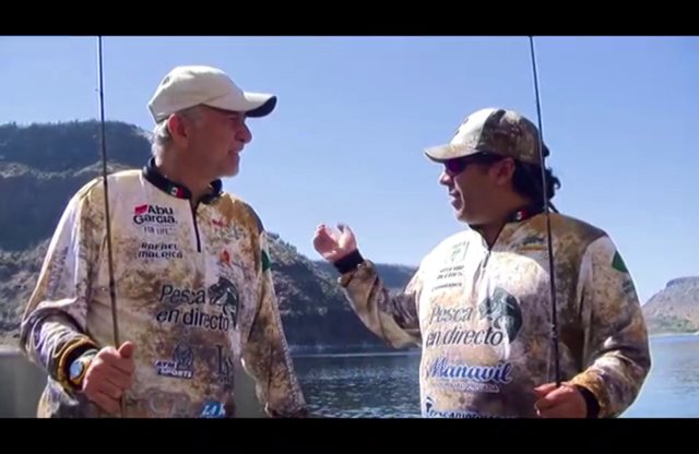 Pesca en Directo 2014: Episodio 3. Fin de la crisis lobinera en Zimapán (parte 1)
