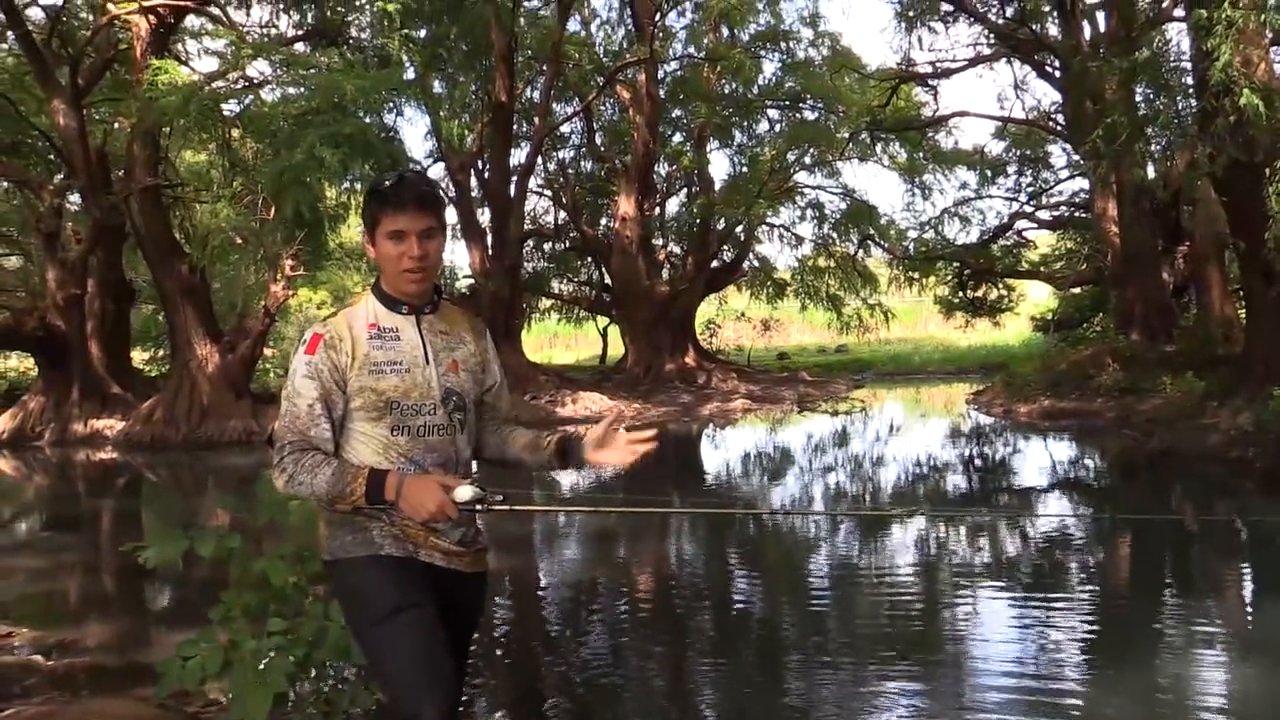 Pesca en Directo 2014: Episodio 7. Camécuaro: Lobinas de un área natural protegida… una vez más
