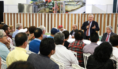 Concluye la Expo PESCAMAR 2017 donde productores pesqueros y acuícolas del país realizaron negocios