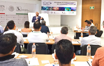 Curso sobre Economía del Manejo Pesquero con The Nature Conservancy
