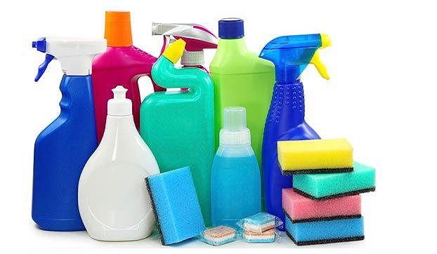 Peligroso combinar sustancias para limpieza como cloro, vinagre, agua oxigenada y alcohol, alerta la UNAM