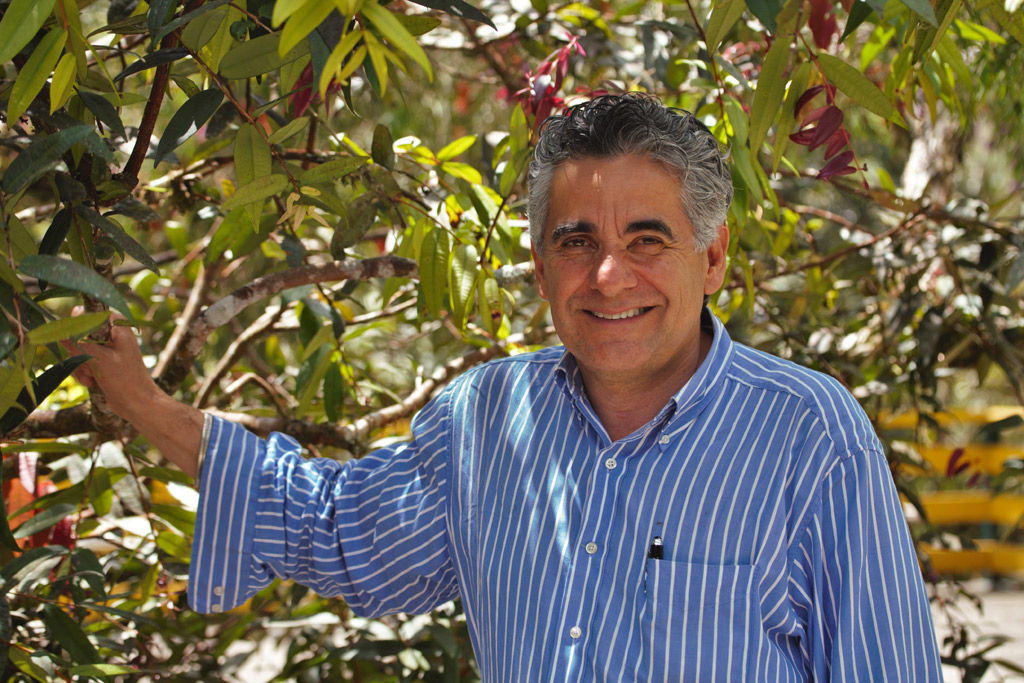 Urge detener la contaminación, la deforestación y la pérdida de especies, local y globalmente: Gerardo Ceballos