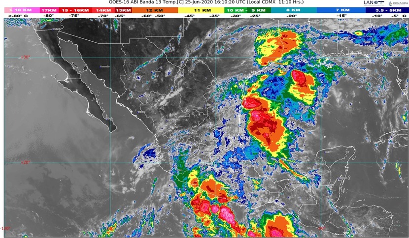 A 530 Km de Zihuatanejo, onda tropical provoca lluvias en Chiapas, Guerrero, Oaxaca, Puebla, Tamaulipas y Veracruz