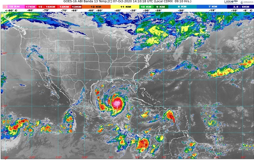 Amplia circulación del huracán Delta provoca lluvias torrenciales en norte de Quintana Roo y oriente de Yucatán; y marea de tormenta