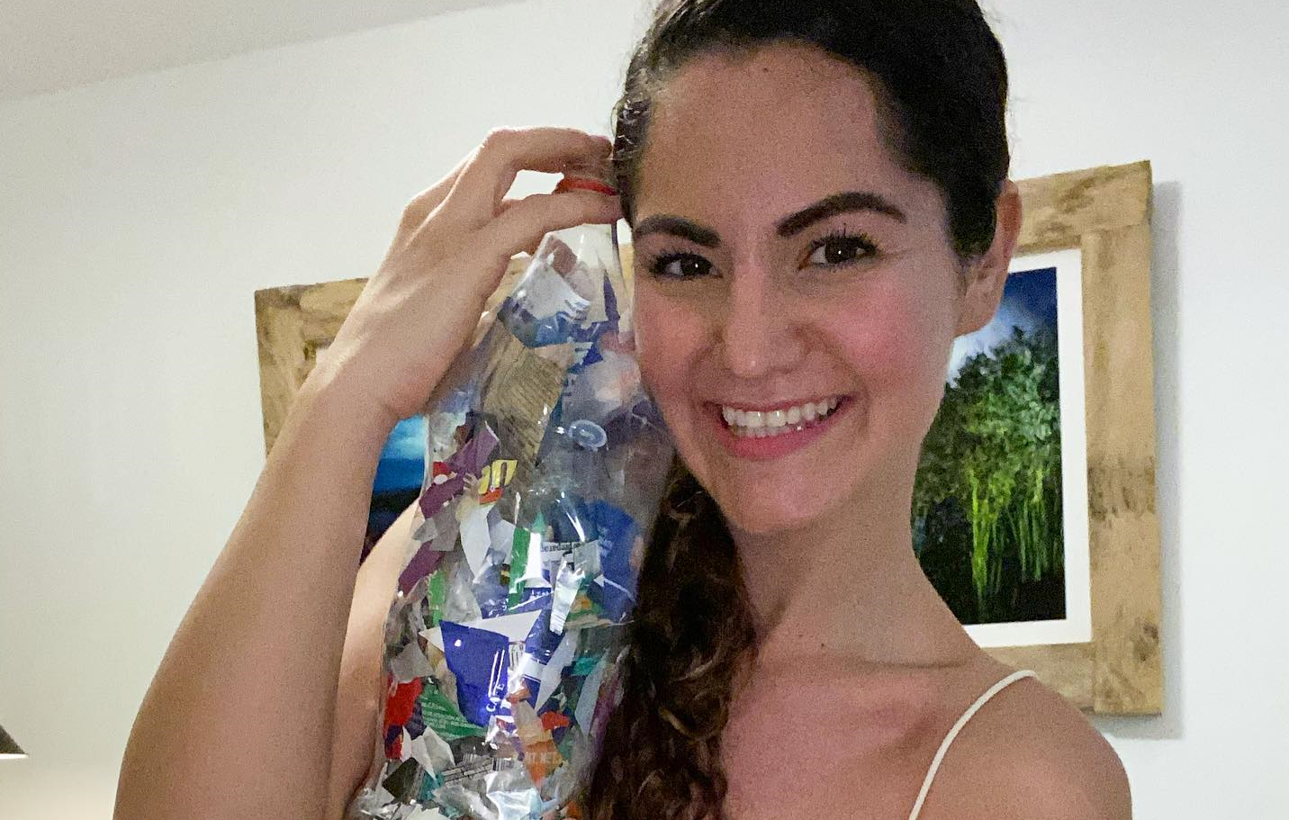 La comunicadora ambiental Jossy Zamora invita a la sociedad de Cancún a reciclar y elaborar “ecoladrillos”