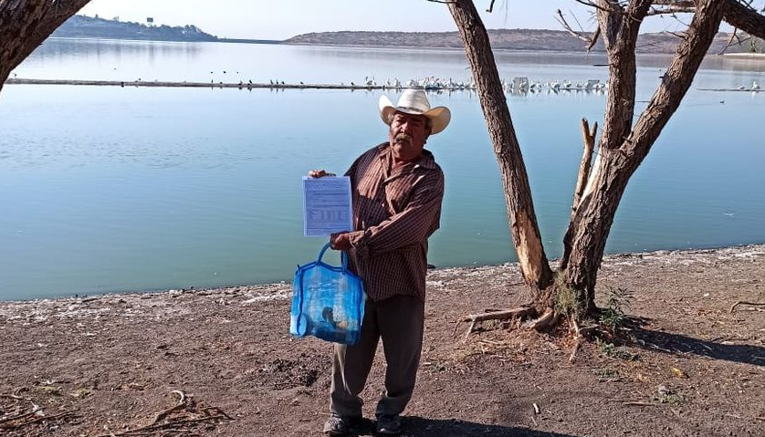 Pescadores de Querétaro reciben permiso para pesquería comercial en Zimapán y Santa Catarina